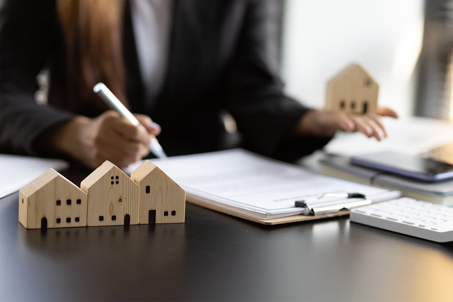 Taking-on-Your-First-Commercial-Lease-Read-This-First-Bramble-and-Wagg